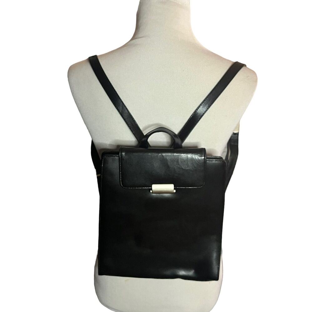 Mandarina Duck Vintage Leather Backpack Black Structured Lined Bag